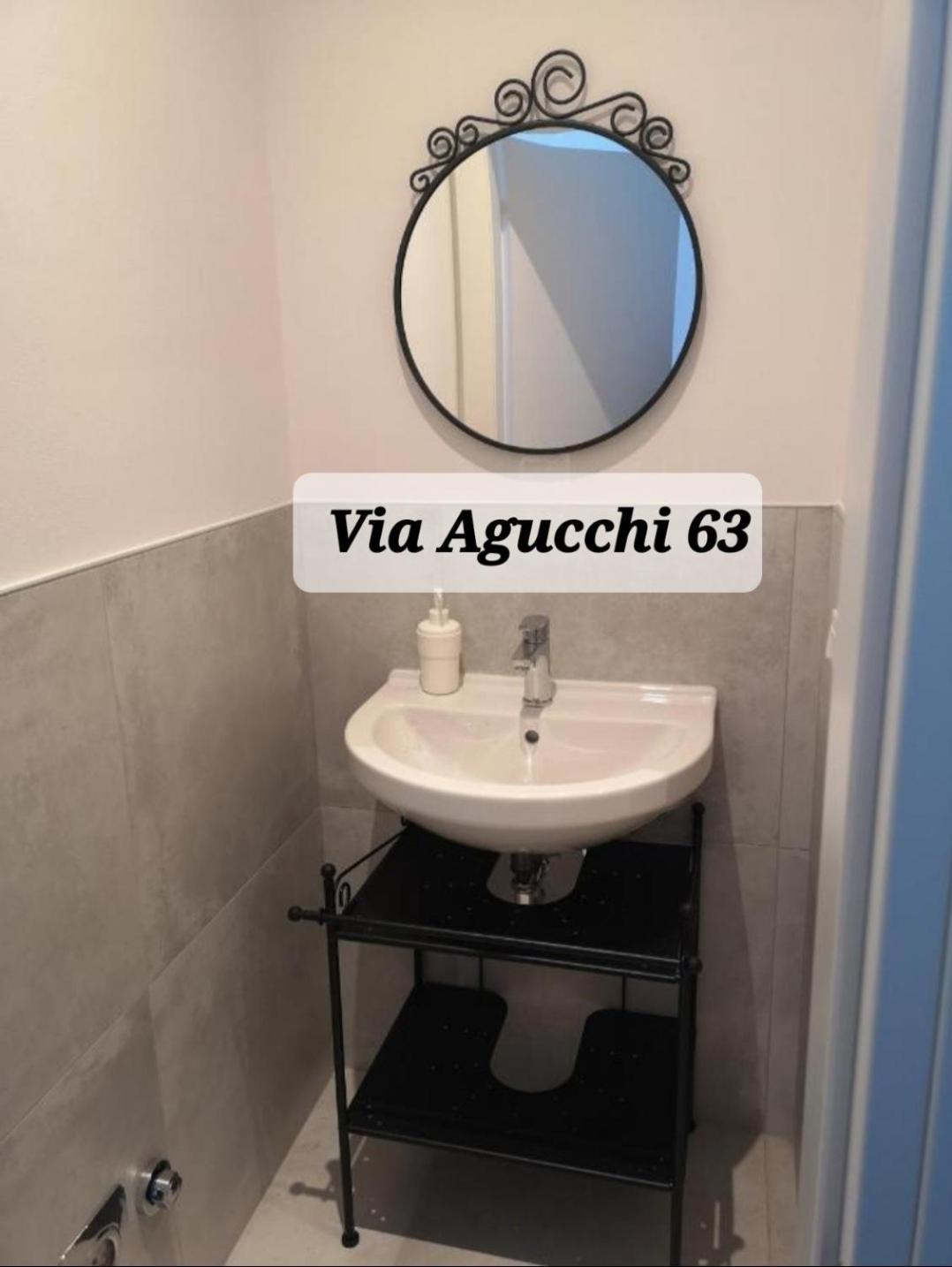 Via Agucchi & Via Emilia Apartments Bologna Ngoại thất bức ảnh